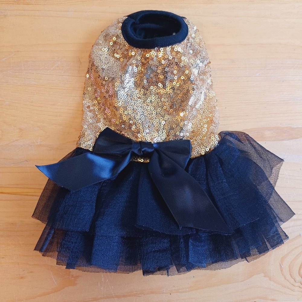 NEW! Dog Dress - Black with gold Sequins (5137)